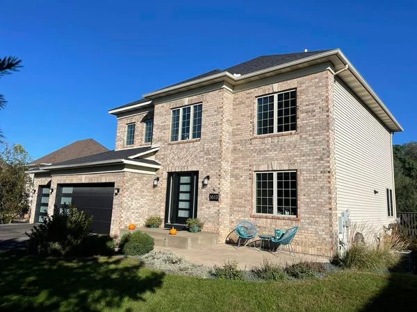 Completed seamless gutter project